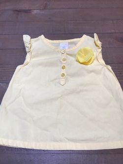 2T Wonderkids yellow flower shirt - $4!!