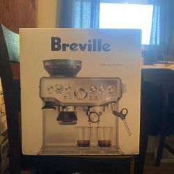 Breville The Barista Express 