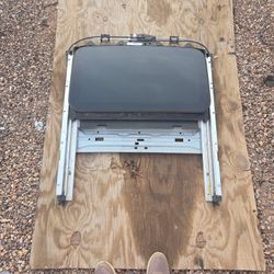  Nissan Sun Roof Assembly 