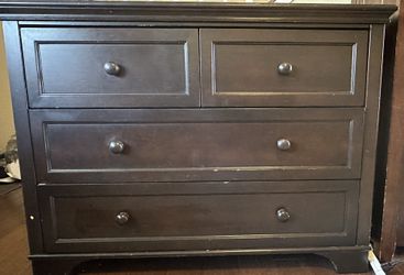 Solid Wood 3 Drawer Dresser 