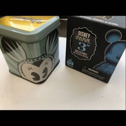 NEW DISNEY COLLECTIBLE VINYLMATION 