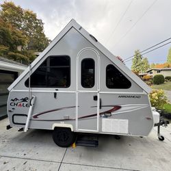 2018 Chalet RV Arrowhead trailer