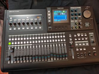 TASCAM DP-32SD Digital Portastudio