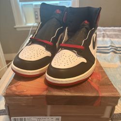 Jordan 1 Black Toes 