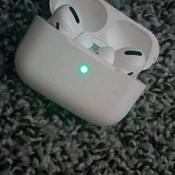 Airpods Pro 1st Gen Wireless Charging And magsafe