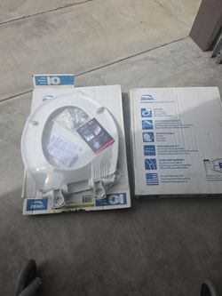 New 2 toilet Bemis seat