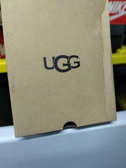 Ugg Sandals Num. ,6