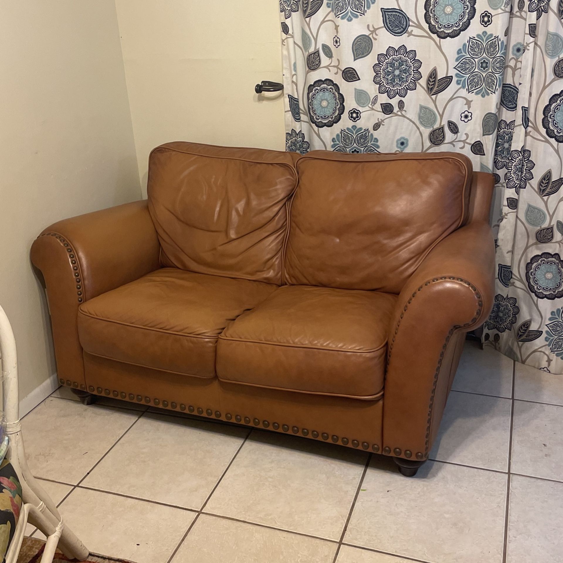Leather Couch In Great Condition