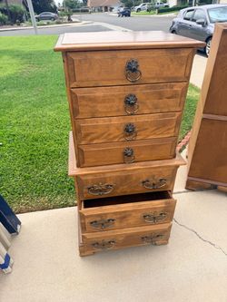 2 Drawers