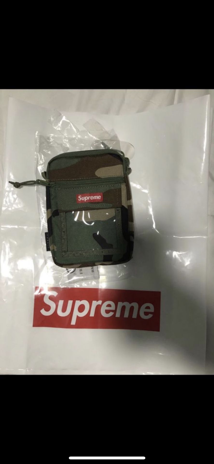 Supreme shoulder bag ss19