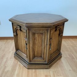 Vintage Octagonal  End Table In Excellent Condition