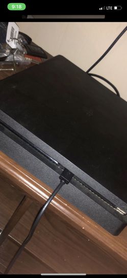 Ps4 slim 1TB