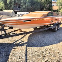 1980 Sleekcraf Pleasure speed boat