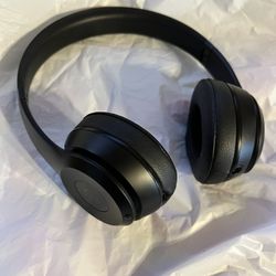 Beats Solo 3 Wireless Bluetooth 