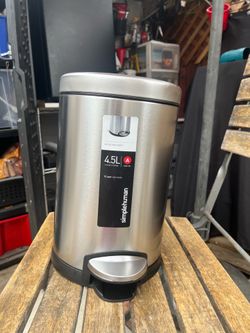 Stainless steel trash can
