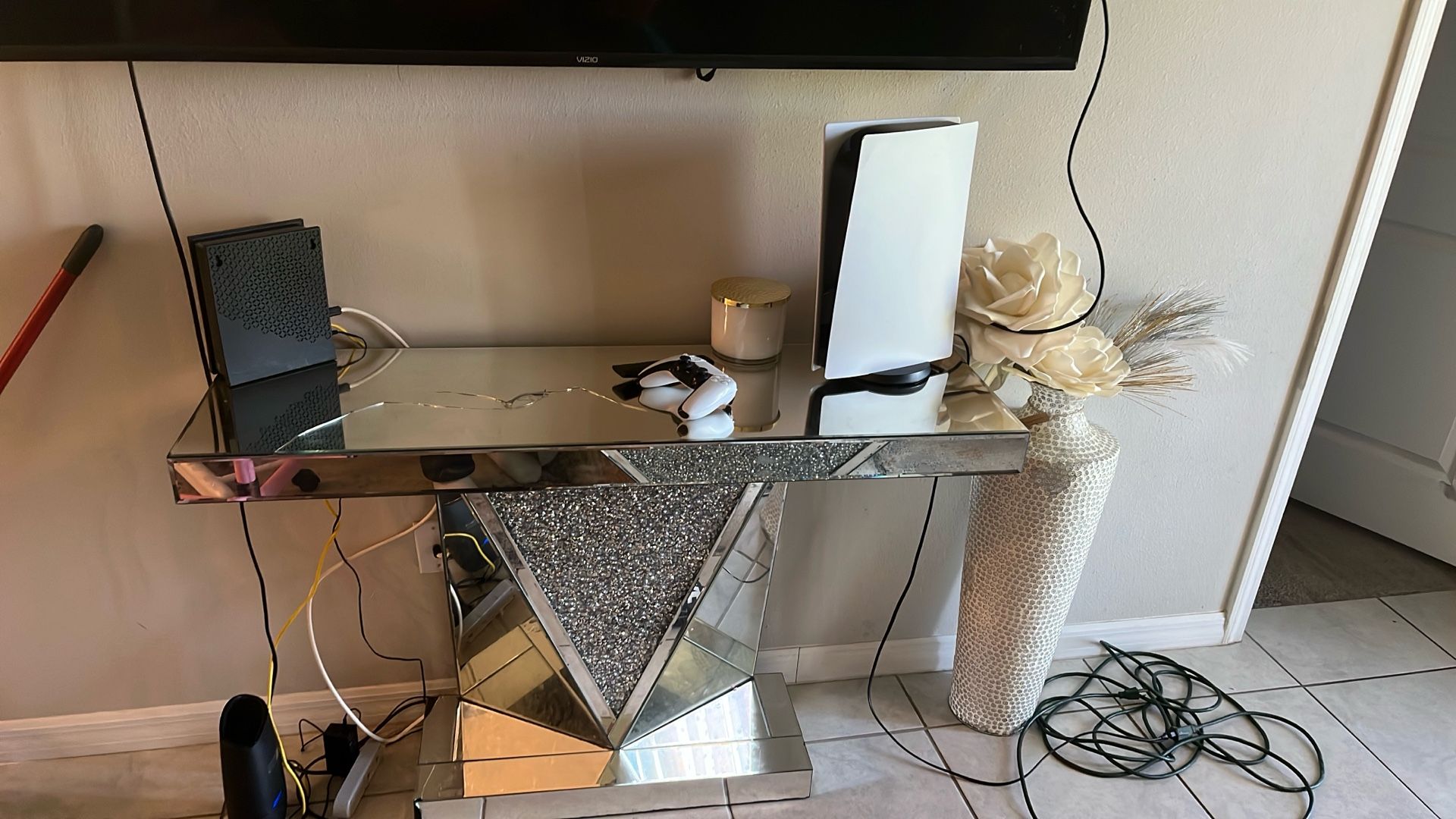 Glass coffee table and console