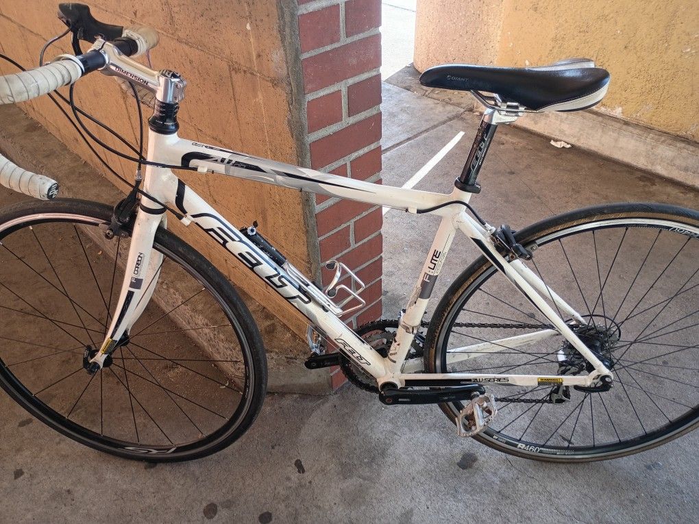 Carbon Fiber Felt Road Bike White N Black