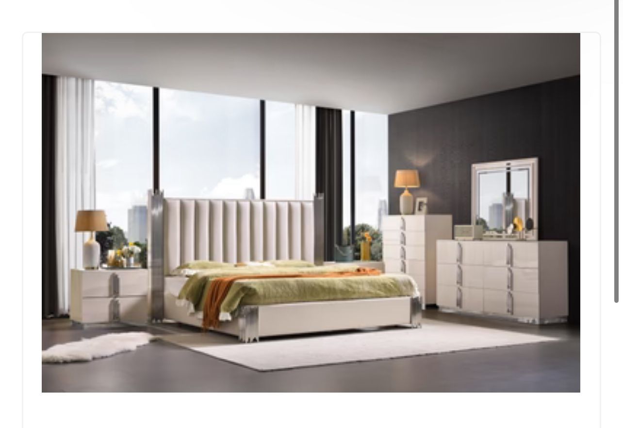 Queen Bedroom Set
