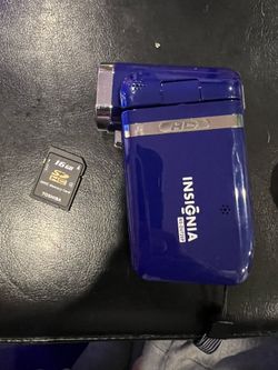 Insignia NS-DV720 90 MB Camcorder -  Blue W/ Toshiba 16gb Memory Card