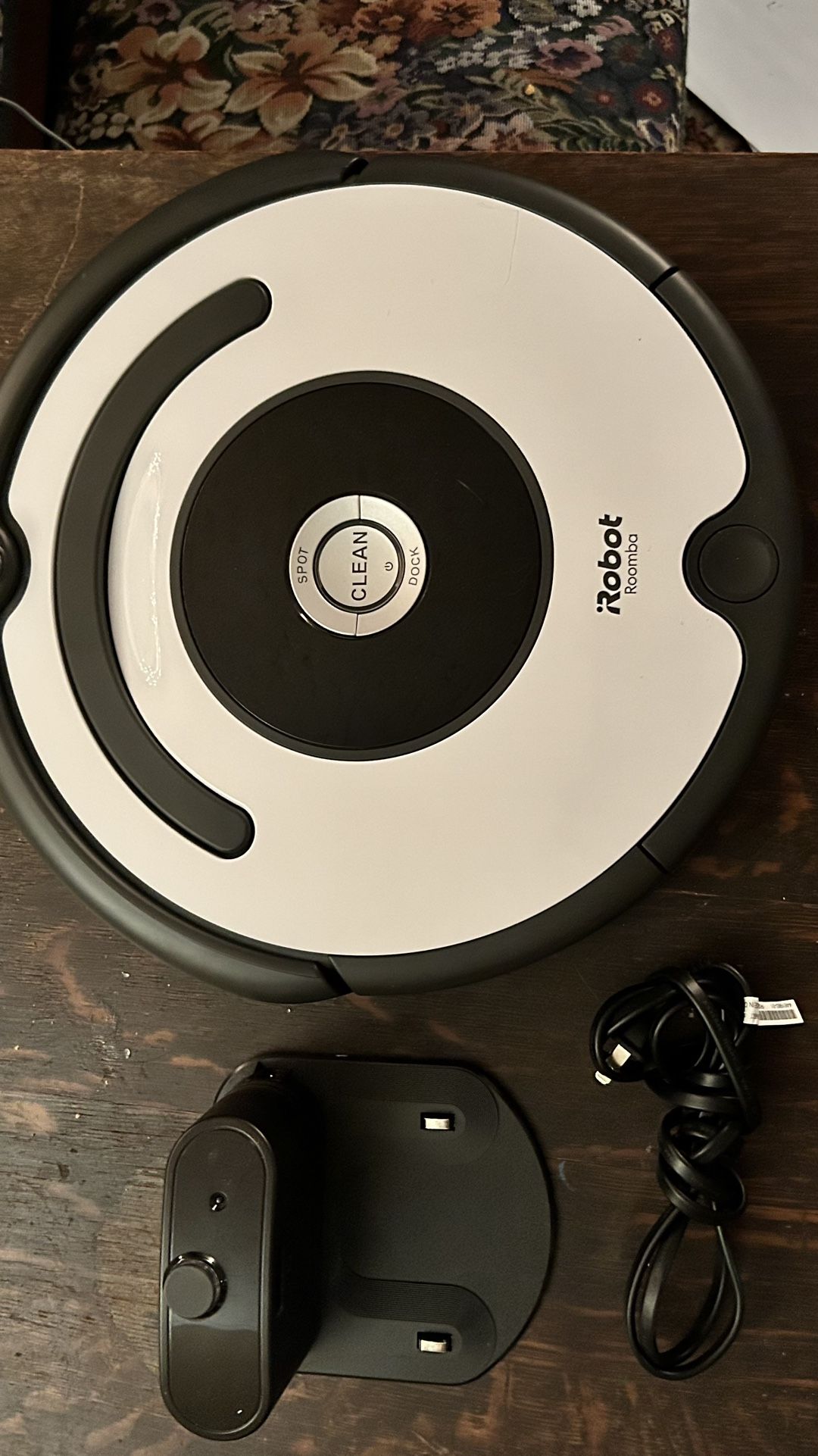 Almost New Robot Roomba