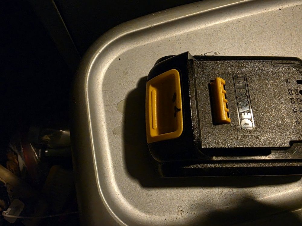 20v Dewalt Batterys