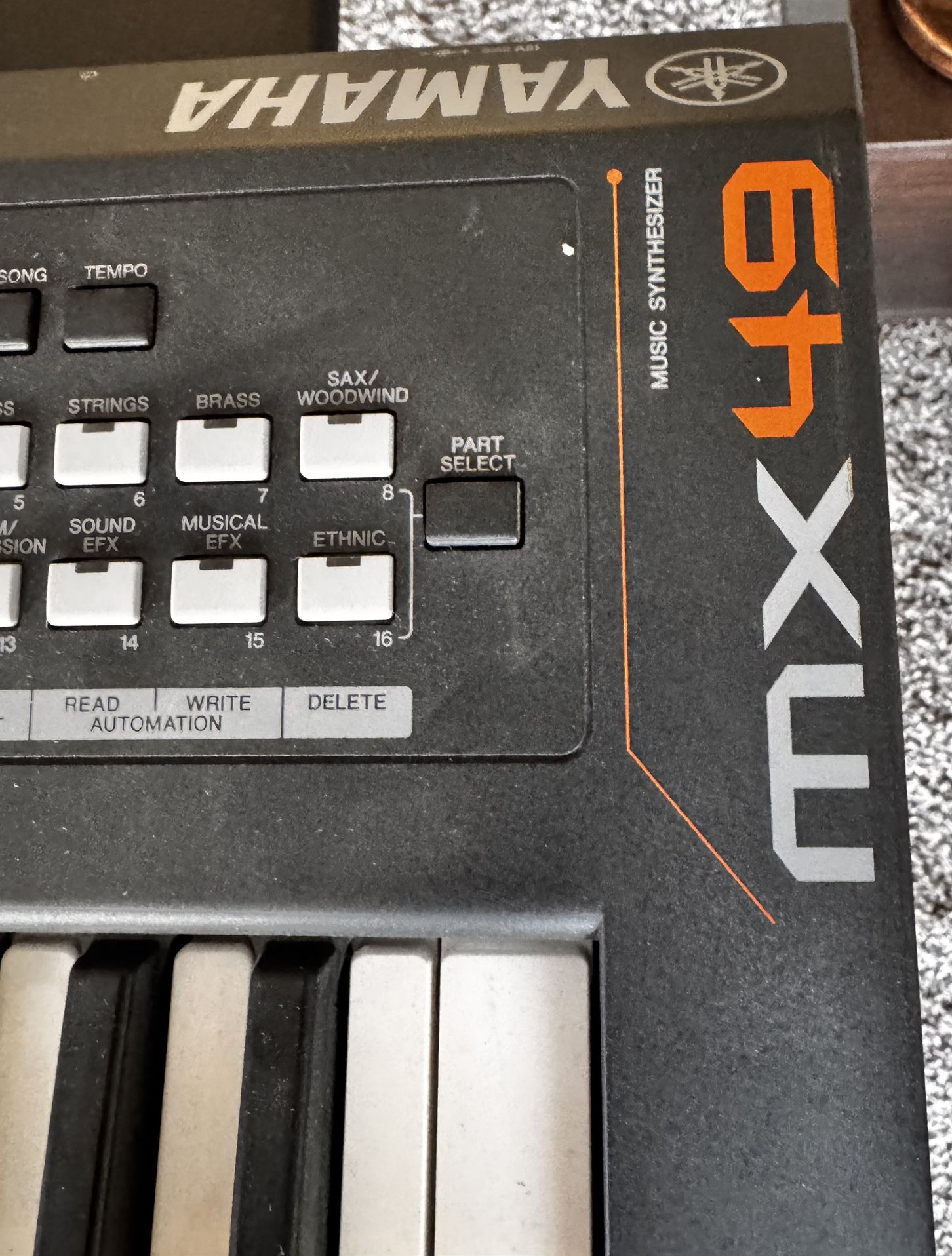 Yamaha MX 49 Synth Controller