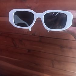 Prada white sunglasses model SPR17W (142-5S0)