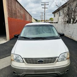 2003 Ford Windstar