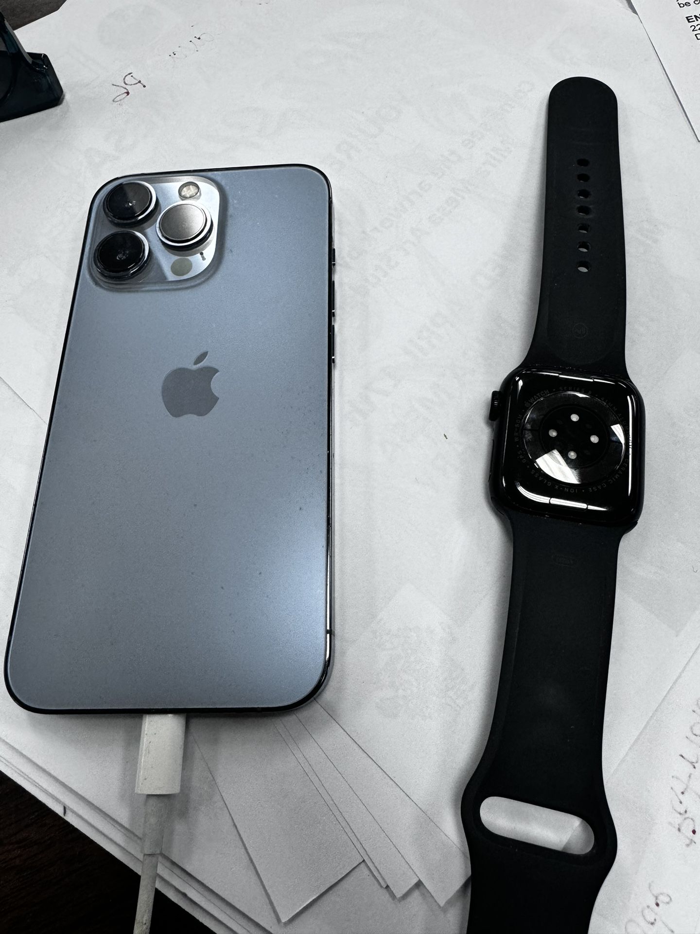 Apple Watch Series 8