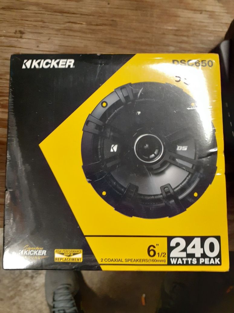 KICKER 6 1/2" speakers