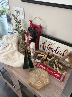 Bundle Christmas Decor