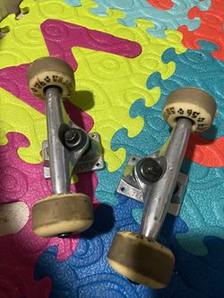 Skateboard Trucks And Wheels