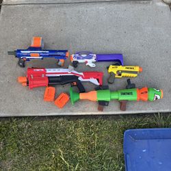Nerf Guns 