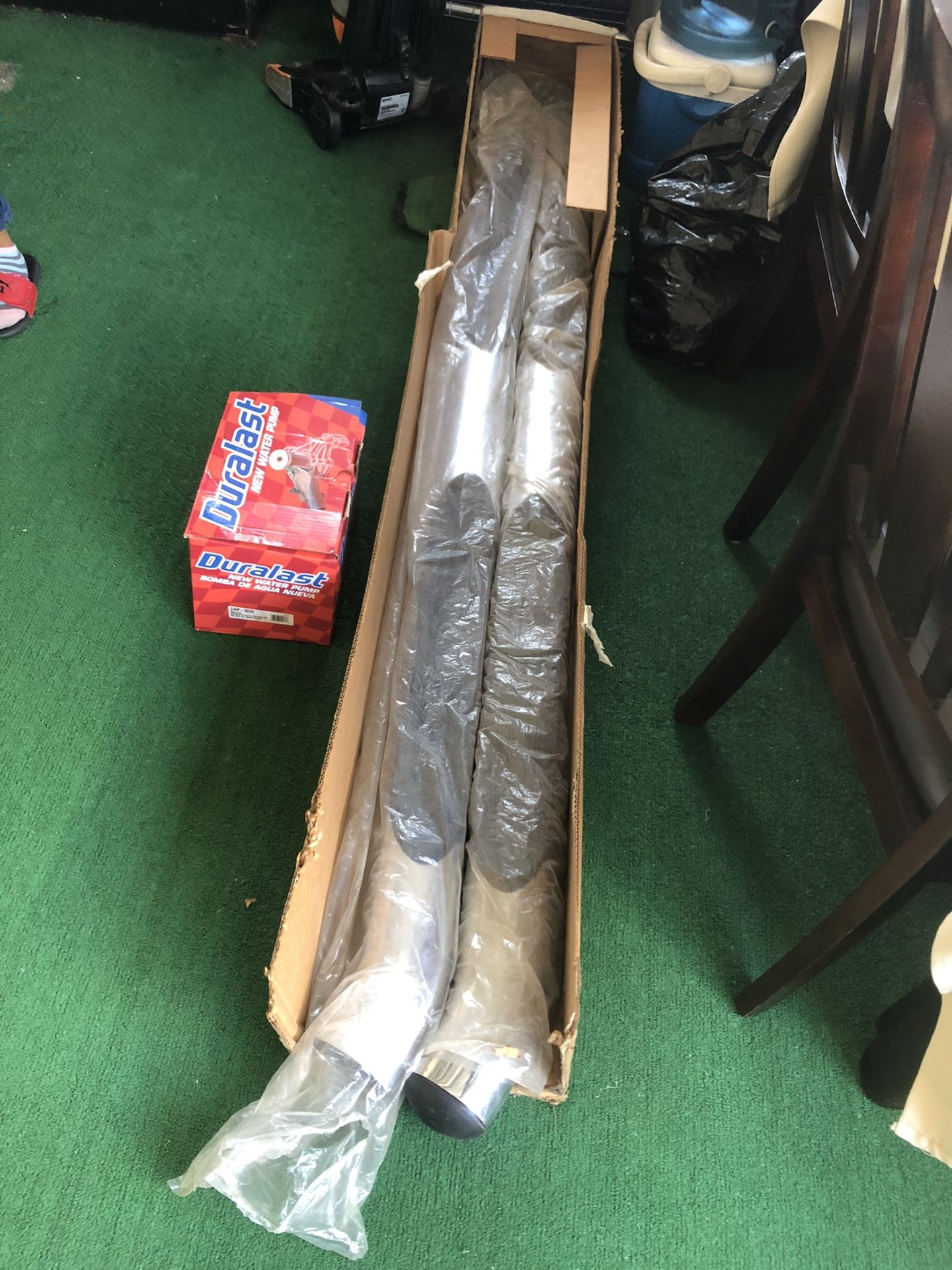 Universal truck steps