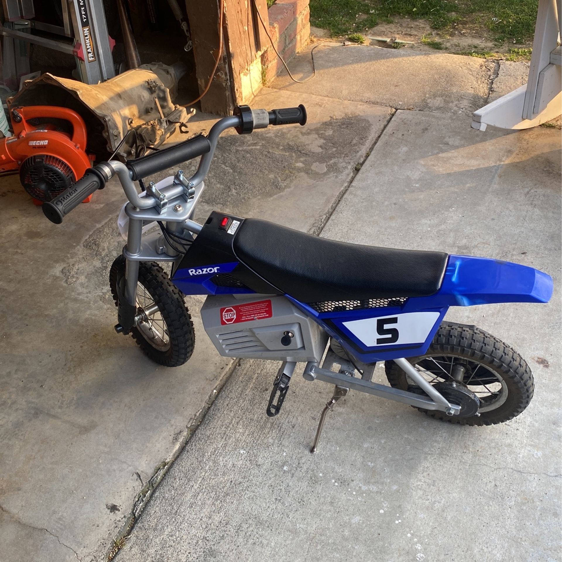 Dirt bike