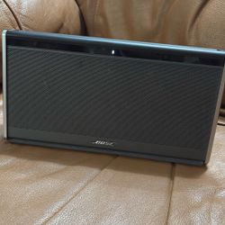 Bose Soundlink Bluetooth Mobile Speaker II