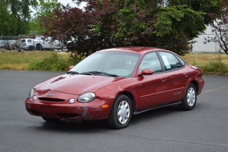 1996 Ford Taurus