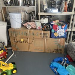 Trampoline New Still In Box 