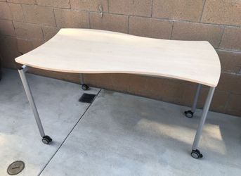 Desk For Sale (VS Shift+Fusion, Model: 01448)(55"x31")
