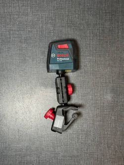 Bosch GLL 30 Professional Self-Leveling Cross-Line Laser Level w/ MM2 Mount
