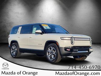 2024 Rivian R1S