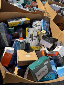 Brand new mixed merchandise pallets