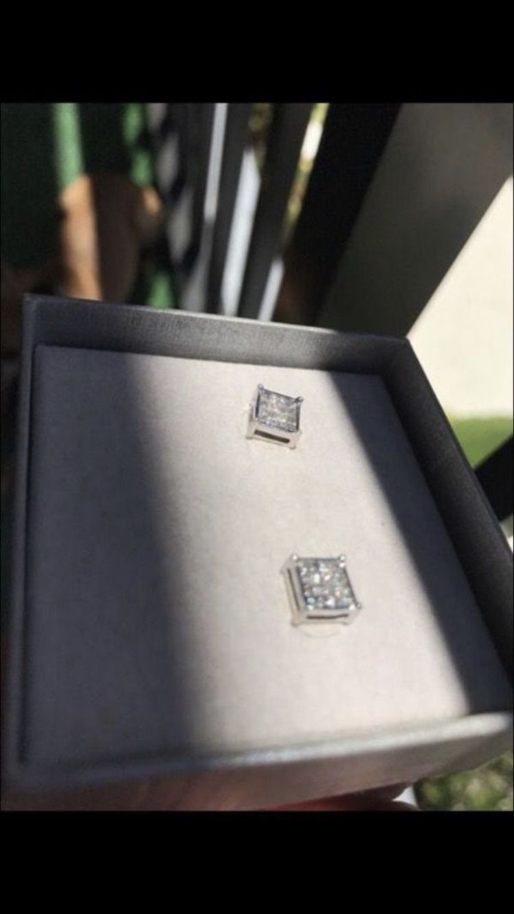 1/3 cut Princess cut 14k diamond earrings