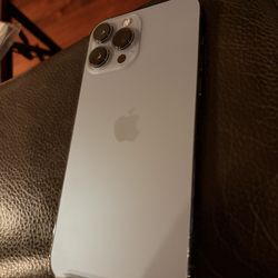 Unlocked Apple 🍏 iPhone 13 Pro Max (Blue) 128GB - Great Condition