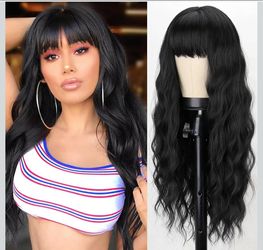 Wig 24 in wavy black