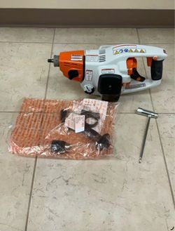 STIHL BT 45 EARTH AUGER ( BORING DRILL)
