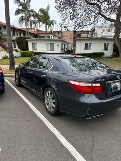 2007 Lexus LS 460
