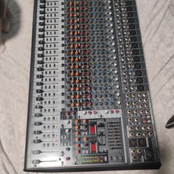 behringer- EURODESK SX2442FX -Mixer With Effects