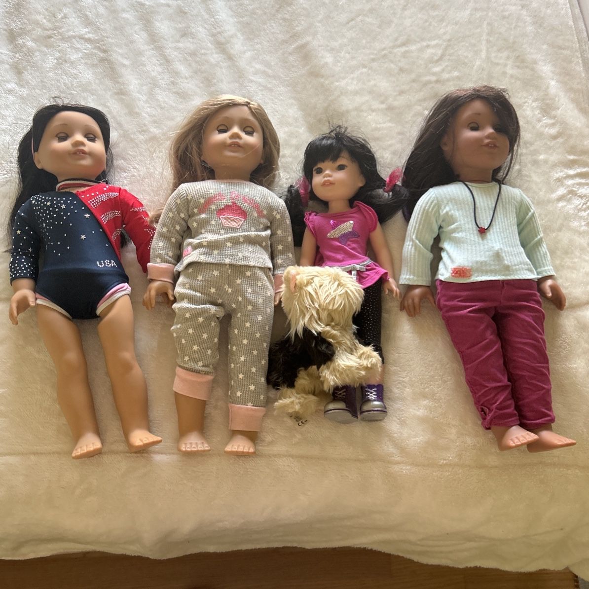 For American Girl Dolls For Sale!!