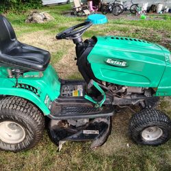 Mtd Estate 42in Cut 20hp 